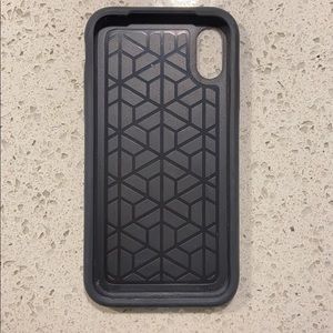 iPhone XR Otterbox Case